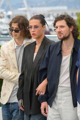 Orange-Flavoured Wedding Photocall at 79th Festival de Cannes - Cannes, France CANNES, FRANCE. May 20, 2026: Paul Kircher, Vincent Lacoste & Adele Exarchopoulos at the photocall for Orange-Flavoured Wedding at the 79th Festival de Cannes. Picture: Paul Smith Featureflash Cannes France  Copyright: xPaulxSmithx xFeatureflashx