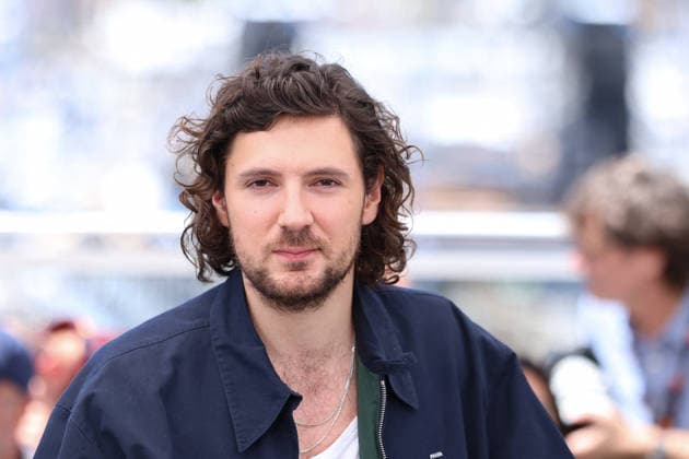 Cannes - Mariage Au Gout D Orange Photocall Vincent Lacoste posing during the Mariage Au Gout D Orange (Orange-Flavoured Wedding) photocall at the 79th annual Cannes Film Festival at Palais des Festivals on May 20, 2026 in Cannes, France. Photo by Jerome Domine ABACAPRESS.COM Cannes France  Copyright: xDominexJerome ABACAx
