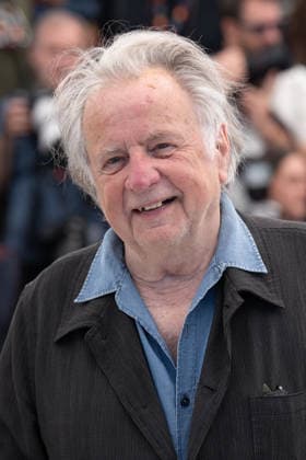Cannes Les Survivants Du Che Photocall LZ Regis Debray attending the photocall of Les Survivants Du Che during the 79th Cannes International Film Festival in Cannes, France on May 20, 2026, the film selected in the Official Competition. Photo by Laurent Zabulon ABACAPRESS.COM  Copyright: xZabulonxLaurentx