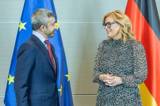 Bundestagspräsidentin Julia Klöckner empfängt den Außenminister der VAE Scheich Abdullah bin Zayed Al Nahyan am 20.05.2026 im Reichstagsgebäudes in Berlin Scheich Abdullah bin Zayed Al Nahyan ( Außenminister Vereinigte Arabische Emirate VAE ), links - Julia Klöckner ( Bundestagspräsidentin ), rechts *** President of the Bundestag Julia Klöckner receives the Foreign Minister of the UAE Sheikh Abdullah bin Zayed Al Nahyan on 20 05 2026 in the Reichstag building in Berlin Sheikh Abdullah bin Zayed Al Nahyan Foreign Minister United Arab Emirates UAE , left Julia Klöckner President of the Bundestag , right xJRx