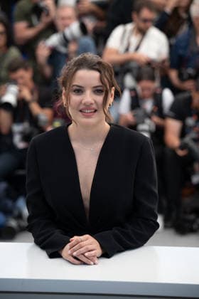 Cannes Le Triangle D Or Photocall LZ Malou Khebizi attending the photocall of Le Triangle D Or during the 79th Cannes International Film Festival in Cannes, France on May 20, 2026, the film selected in the Official Competition. Photo by Laurent Zabulon ABACAPRESS.COM  Copyright: xZabulonxLaurentx