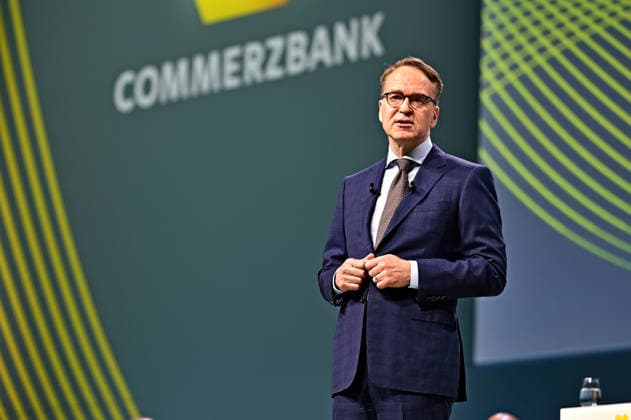 Hauptversammlung Commerzbank AG. Prof. Dr. Jens Weidmann ( Aufsichtsratsvoritzender Commerzbank AG ) anläßlich der Hauptversammlung der Commerzbank AG am 15.02.2024 in Frankfurt Main. 20260520MWI123202 *** Annual General Meeting Commerzbank AG Prof Dr Jens Weidmann Chairman of the Supervisory Board Commerzbank AG on the occasion of the Annual General Meeting of Commerzbank AG on 15 02 2024 in Frankfurt Main 20260520MWI123202