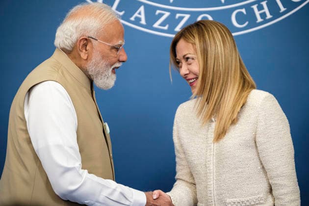 Institutional Visit of Indian Prime Minister Narendra Modi to Italy Italian Prime Minister Giorgia Meloni meets Indian Prime Minister Narendra Modi at Villa Pamphilj during the Indian leader™s institutional visit to Italy. Rome, May 20, 2026. Rome Italy Copyright: xAndreaxCalandrax