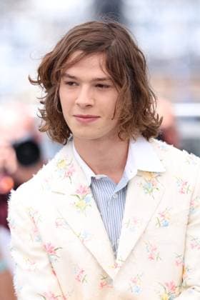 Cannes - Mariage Au Gout D Orange Photocall JD Paul Kircher attending the Photocall of the movie Mariage Au Goût D Orange (Orange-Flavoured Wedding) during the 79th Cannes Film Festival in Cannes, France on May 20, 2026. Photo by Jerome Domine ABACAPRESS.COM Cannes France  Copyright: xDominexJerome ABACAx