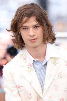 Cannes - Mariage Au Gout D Orange Photocall JD Paul Kircher attending the Photocall of the movie Mariage Au Goût D Orange (Orange-Flavoured Wedding) during the 79th Cannes Film Festival in Cannes, France on May 20, 2026. Photo by Jerome Domine ABACAPRESS.COM Cannes France  Copyright: xDominexJerome ABACAx