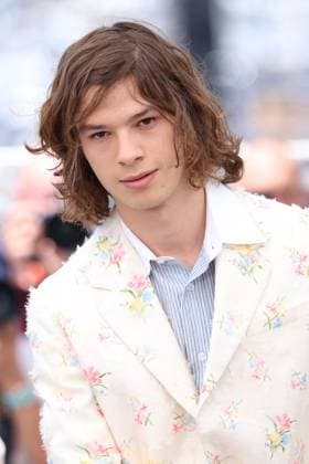 Cannes - Mariage Au Gout D Orange Photocall JD Paul Kircher attending the Photocall of the movie Mariage Au Goût D Orange (Orange-Flavoured Wedding) during the 79th Cannes Film Festival in Cannes, France on May 20, 2026. Photo by Jerome Domine ABACAPRESS.COM Cannes France  Copyright: xDominexJerome ABACAx