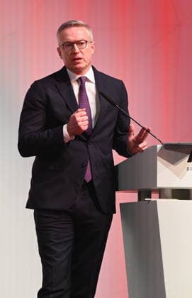 Politiker Dr. Karsten Wildberger, Bundesminister für Digitales und Staatsmodernisierung, eröffnete die ANGA COM 2026. spricht auf der Anagacom, Europas führende Kongressmesse für Breitband, Fernsehen und Online. *** Politician Dr Karsten Wildberger, Federal Minister for Digital and State Modernization, opened ANGA COM 2026 speaking at Anagacom, Europes leading congress trade fair for broadband, television and online