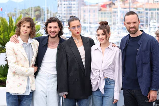 Mariage Au GoÃ»t D Orange (Orange-Flavoured Wedding) photocall during the 79th Cannes Film Festival Paul Kircher, Vincent Lacoste, Adele Exarchopoulos, Malou Khebizi and Alban Lenoir - Mariage Au GoÃ»t D Orange (Orange-Flavoured Wedding) photocall during the 79th Cannes Film Festival in Cannes, France on May 20, 2026  Copyright: x Chassery+Courdjix
