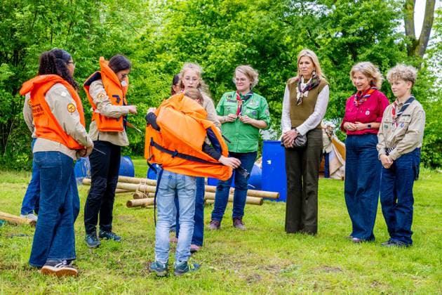 Queen Maxima makes a working visit to Scouting. Zeewolde, the Netherlands. 20 May 2026 Queen Maxima during a working visit to Scouting Nederland. Queen Maxima visits the organization s office and Scouting Estate Zeewolde. Zeewolde The Netherlands  Copyright: xMischaxSchoemakerx