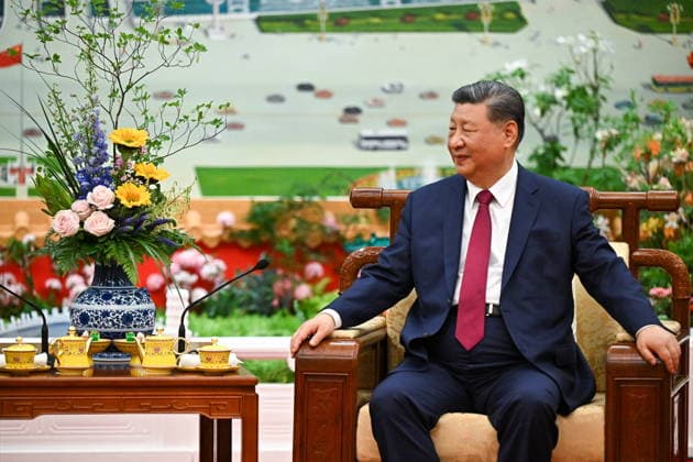 CHINA, BEIJING - MAY 20, 2026: Xi Jinping, President of China, ttends an informal tea meeting with his counterpart Vladimir Putin of Russia at the Great Hall of the People. Putin s official visit marks 25 years since the 2001 Treaty of Good Neighbourliness and Friendly Cooperation between Russia and China. Kristina Solovyova POOL TASS  92783677