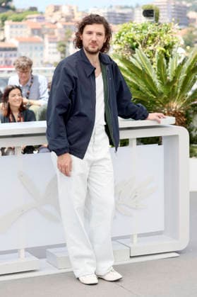 Vincent Lacoste beim Photocall zum Kinofilm Mariage au goÃ»t d orange Orange Flavoured Wedding auf dem Festival de Cannes 2026 79. Internationale Filmfestspiele von Cannes am Palais des Festivals. Cannes, 20.05.2026 *** Vincent Lacoste at the photocall for the feature film Mariage au goût d orange Orange Flavored Wedding at the Festival de Cannes 2026 79 Cannes International Film Festival at the Palais des Festivals Cannes, 20 05 2026 Foto:xD.xBedrosianx xFuturexImagex orange_6511