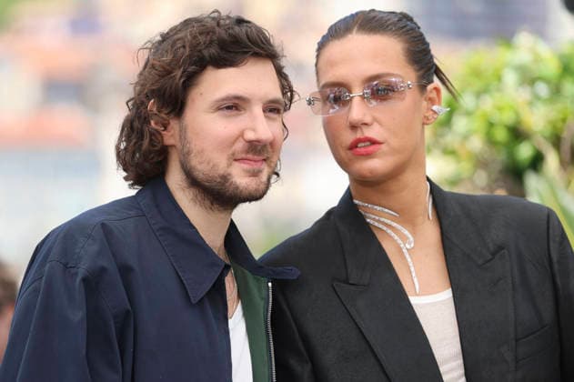 Vincent Lacoste und Adele Exarchopoulos beim Photocall zum Kinofilm Mariage au goÃ»t d orange Orange Flavoured Wedding auf dem Festival de Cannes 2026 79. Internationale Filmfestspiele von Cannes am Palais des Festivals. Cannes, 20.05.2026 *** Vincent Lacoste and Adele Exarchopoulos at the photocall for the feature film Mariage au goût d orange Orange Flavored Wedding at the Festival de Cannes 2026 79 Cannes International Film Festival at the Palais des Festivals Cannes, 20 05 2026 Foto:xD.xBedrosianx xFuturexImagex orange_6520