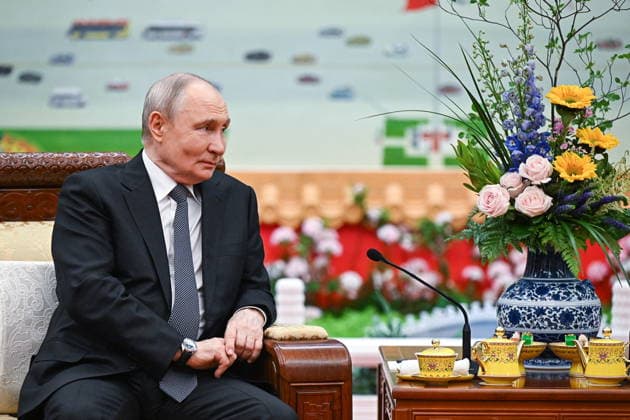 CHINA, BEIJING - MAY 20, 2026: Vladimir Putin, President of Russia, attends an informal tea meeting at the Great Hall of the People. Putin s official visit marks 25 years since the 2001 Treaty of Good Neighbourliness and Friendly Cooperation between Russia and China Beijing China  - ZUMAt113 20260520_zaa_t113_489 Copyright: xKristinaxSolovyovax