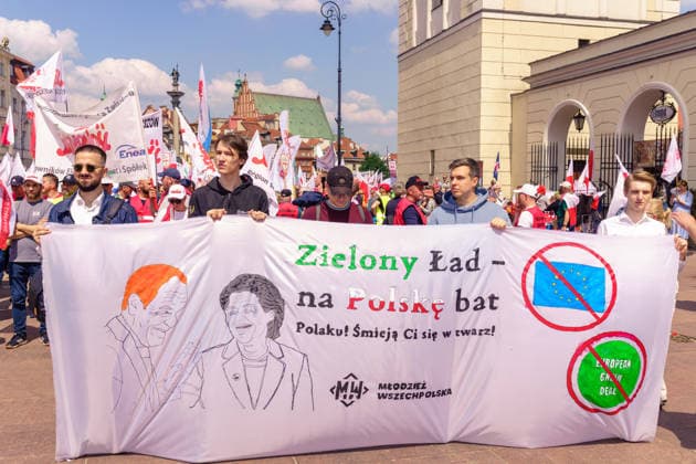 Protest against the green deal. The Solidarity trade union and the Law and Justice party organized demonstration of thousands against ETS2. Warsaw Poland Copyright: xMikolajxJaneczekx