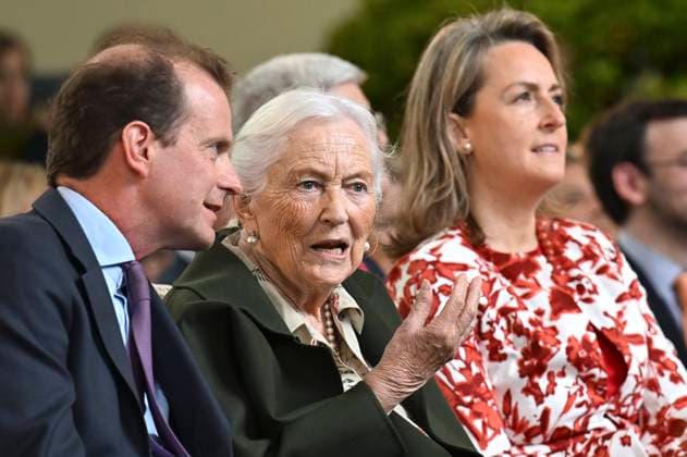 Queen Paola Foundation Awards 2026 BRUSSELS, BELGIUM - MAY 20 : Queen Paola of Belgium and Princess Claire of Belgium pictured during the Queen Paola Foundation Awards in the Orangery at Laeken Palace. Through these Awards, the Foundation aims to recognise initiatives that promote the inclusion and education of disadvantaged young people aged between 3 and 25, whilst inspiring others to get involved or to set up similar projects on May 20, 2026 in Brussels, Belgium, 20 05 2026 Brussels Belgium  Copyright: xDidierxLebrunx