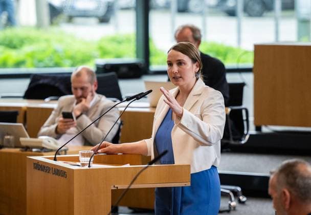 8. THÜRINGER LANDTAG - 43. PLENARSITZUNG ** NUR FÜR REDAKTIONELLE ZWECKE ** EDITORIAL USE ONLY **<p>20 05 2026-Erfurt: Thüringer Landtag 8. Wahlperiode 43. Plenarsitzung im Foto: Katharina Schenk (SPD), Thüringer Ministerin für Soziales, Gesundheit, Arbeit und Familie ( Deutschland Thueringen Erfurt Copyright: SaschaxFromm *** 8 THURINGIAN STATE PARLIAMENT 43 PLENARY SESSION FOR EDITORIAL PURPOSES ONLY EDITORIAL USE ONLY p 20 05 2026 Erfurt Thuringian State Parliament 8 Election Period 43 Plenary Session photo Katharina Schenk SPD , Thuringian Minister for Social Affairs, Health, Labor and Family Germany Thuringia Erfurt Copyright SaschaxFromm Copyright: SaschaxFromm doc85xfytg12dh1kud5taj8 ,EDITORIAL USE ONLY