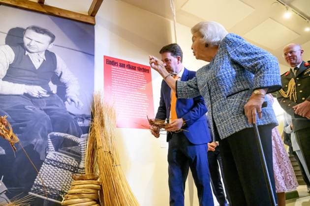 Noordwolde, The Netherlands, 2026-05-20 14:00:13 NOORDWOLDE, 20-05-2026, Princess Beatrix of the Basketry Museum visits the National Basketry Museum in Noordwolde. The museum is celebrating its 25th anniversary with a special Top 25 exhibition featuring remarkable woven works and contemporary applications of basketry. PHOTO: NLBeeld Patrick van Emst Credit: NL Beeld Patrick van Emst  Copyright: xx x