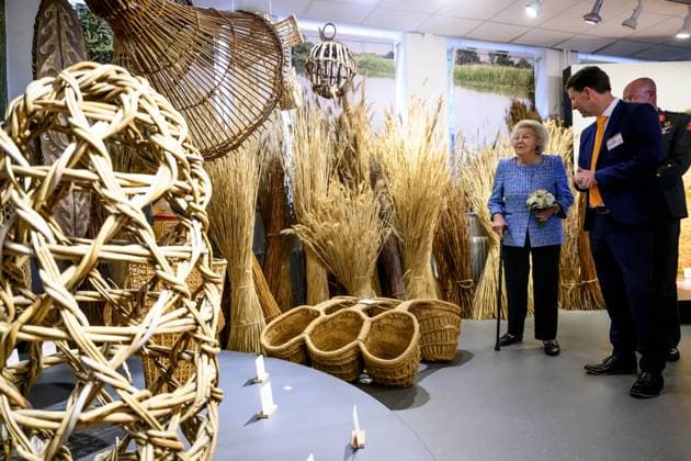 Noordwolde, The Netherlands, 2026-05-20 14:11:51 NOORDWOLDE, 20-05-2026, Princess Beatrix of the Basketry Museum visits the National Basketry Museum in Noordwolde. The museum is celebrating its 25th anniversary with a special Top 25 exhibition featuring remarkable woven works and contemporary applications of basketry. PHOTO: NLBeeld Patrick van Emst Credit: NL Beeld Patrick van Emst  Copyright: xx x
