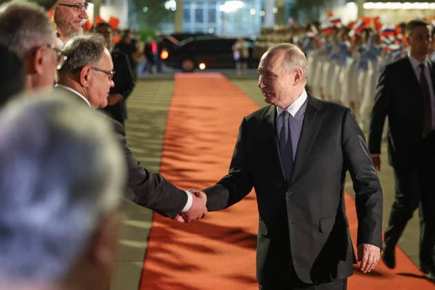 CHINA, BEIJING - MAY 20, 2026: Russia s President Vladimir Putin (R front) is seen at Beijing Capital International Airport (Shoudu) during a ceremony marking his departure. Putin s official visit marks 25 years since the 2001 Treaty of Good Neighbourliness and Friendly Cooperation between Russia and China. Alexander Kazakov Russian Presidential Press and Information Office TASS  92788584
