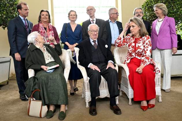 Queen Paola Foundation Awards 2026 BRUSSELS, BELGIUM - MAY 20 : Queen Paola Foundation Awards 2026 : King Albert II and Queen Paola, accompanied by Her Royal Highness Princess Claire, attended the presentation of the Queen Paola Foundation Awards in the Orangery at Laeken Palace. Through these Awards, the Foundation aims to recognise initiatives that promote the inclusion and education of disadvantaged young people aged between 3 and 25, whilst inspiring others to get involved or to set up similar projects on May 20, 2026 in Brussels, Belgium, 20 05 2026 Brussels Belgium  Copyright: xDidierxLebrunx