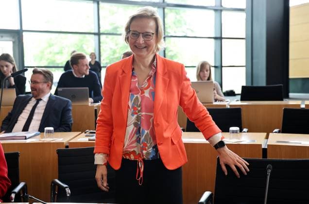 Plenum Thueringer Landtag 20.05.2026, Erfurt, Thueringer Landtag, 43.Plenarsitzung, im Bild: Finanzministerin Katja Wolf (BSW) *** Plenary session Thuringian state parliament 20 05 2026, Erfurt, Thuringian state parliament, 43 plenary session, in the picture Minister of Finance Katja Wolf BSW