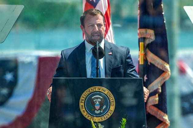 Secretary of the Department of Homeland Security Markwayne Mullin speaks during the United States Coast Guard Academy s graduation ceremony in New London, Connecticut on Wednesday, May 20, 2026.  CONN20260520453 ANGELINAxKATSANIS