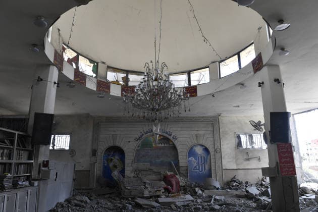 The Israeli army targeted a health center in southern Lebanon TYRE, LEBANON - MAY 20: A general view of the heavy destruction following an Israeli airstrike on a health center belonging to the Islamic Health Authority (Hayaa) in the Al-Mashouk area near the southern city of Tyre, Lebanon, on May 20, 2026. Houssam Shbaro Anadolu Tyre Lebanon. Editorial use only. Please get in touch for any other usage.  Copyright: x2026xAnadoluxHoussamxShbarox