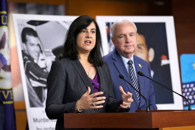 Congresswoman Nicole Malliotakis speaks alongside her colleague Carlos Gimenez during a press conference at the U.S. Capitol in Washington, USA, 20 May 2026. Republican lawmakers stated that the indictment U.S. authorities plan to file today against former Cuban President Raúl Castro will be a way to bring justice to all Cubans. Republican lawmakers see justice in a possible indictment of Raul Castro !ACHTUNG: NUR REDAKTIONELLE NUTZUNG!  Copyright: xLeninxNollyx USA1015 20260520-55020347812_1