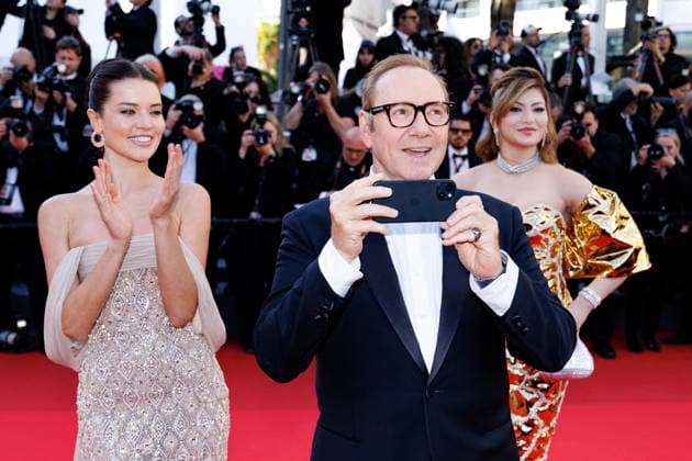 Via Lemann, Kevin Spacey Montée des marches du film La bataille de Gaulle Lâge de fer lors du 79ème Festival International du Film de Cannes, le 20 mai 2026 Jacovides Moreau Bestimage Red carpet for La bataille de Gaulle Lâge de fer at the 79th Cannes International Film Festival on May 20, 2026 Cannes France  Copyright: xJACOVIDES-MOREAUx xBESTIMAGExJACOVIDES-MOREAUx xBESTIMAGEx