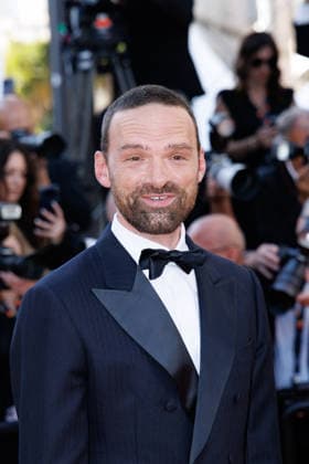 Alban Lenoir Montée des marches du film La bataille de Gaulle Lâge de fer lors du 79ème Festival International du Film de Cannes, le 20 mai 2026 Jacovides Moreau Bestimage Red carpet for La bataille de Gaulle Lâge de fer at the 79th Cannes International Film Festival on May 20, 2026 Cannes France  Copyright: xJACOVIDES-MOREAUx xBESTIMAGExJACOVIDES-MOREAUx xBESTIMAGEx