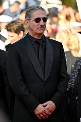 Cannes Screening La Bataille De Gaulle JR Simon Abkarian attending the screening of the movie La Bataille De Gaulle L Age De Fer during the 79th Cannes Film Festival in Cannes, France on May 20, 2026. Photo by Julien Reynaud APS-Medias ABACAPRESS.COM Cannes France  Copyright: xReynaudxJulien APS-Medias ABACAx