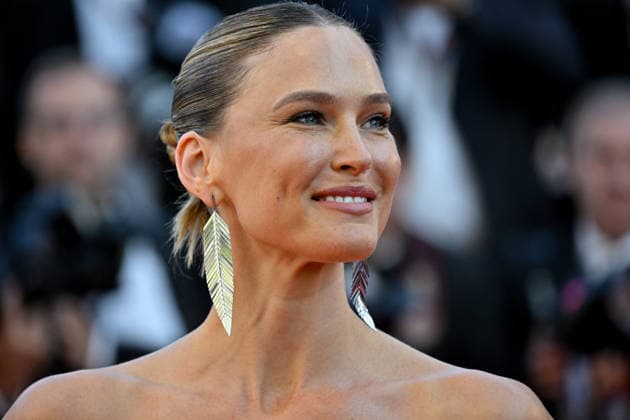 Cannes Screening La Bataille De Gaulle JR Bar Refaeli attending the screening of the movie La Bataille De Gaulle L Age De Fer during the 79th Cannes Film Festival in Cannes, France on May 20, 2026. Photo by Julien Reynaud APS-Medias ABACAPRESS.COM Cannes France  Copyright: xReynaudxJulien APS-Medias ABACAx