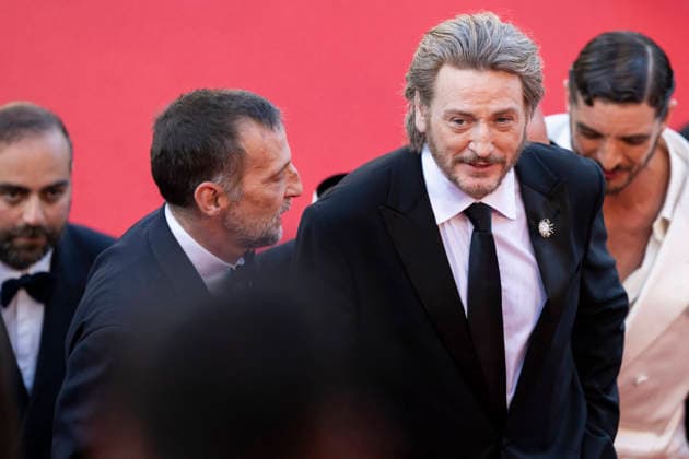 Cannes La Bataille de Gaulle L age de fer Red Carpert EB French actor Benoit Magimel and French actor and director Mathieu Kassovitz arrive for the screening of the film La Bataille de Gaulle : L age de fer (De Gaulle: Tilting Iron) at the 79th edition of the Cannes Film Festival in Cannes, southern France on May 20, 2026.Photo by Eliot Blondet ABACAPRESS.COM Cannes France France  Copyright: xBlondetxEliot ABACAx