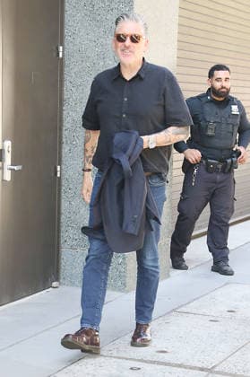 NEW YORK, NY- MAY 20: Craig Ferguson seen at Live with Kelly & Mark on May 20 2026 in New York City. Copyright: xRW MediaPunchx