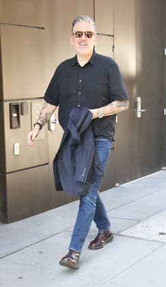 NEW YORK, NY- MAY 20: Craig Ferguson seen at Live with Kelly & Mark on May 20 2026 in New York City. Copyright: xRW MediaPunchx