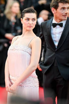 79ème Festival International du Film de Cannes Montée des marches du film La bataille De Gaulle lâge de fer 79th International Cannes Film Festival Red Carpet 456518 2026 05 20 Vartolomei, Anamaria  Copyright: xEstellexCarlierx xStarfacex STAR_456518_004