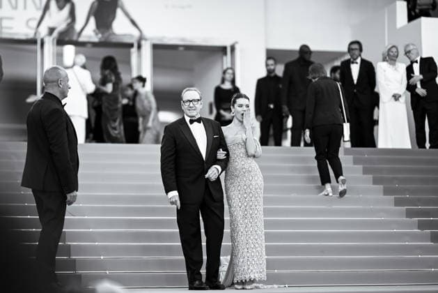 79ème Festival International du Film de Cannes Montée des marches du film La bataille De Gaulle lâge de fer 79th International Cannes Film Festival Red Carpet 456518 2026 05 20 Lemann, Via Spacey, Kevin  Copyright: xEstellexCarlierx xStarfacex STAR_456518_054