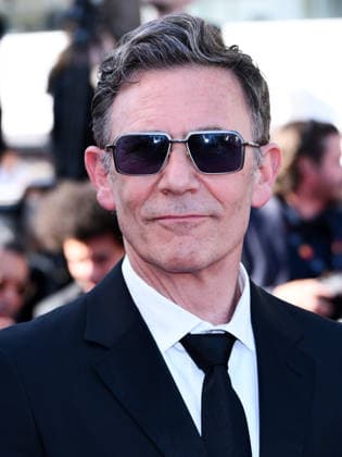 IPA84909865 - Cannes, 79th Cannes Film Festival 2025 - evening 9. red carpet LA BATAILLE DE GAULLE : L Ã‚GE DE FER. Pictured: Michel Hazanavicius  Copyright: xTerenghi Ipa-Agency.netx xPoolxPhotoxEventsx07x 84909865