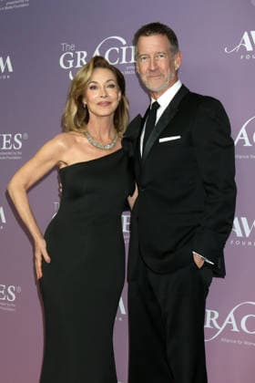 USA - 51st Gracie Awards - Beverly Hills LOS ANGELES - MAY 19: Sharon Lawrence, James Denton at the 51st Gracie Awards at the Beverly Wilshire Hotel on May 19, 2026 in Beverly Hills, CA Beverly Hills CA USA  Copyright: xKathyxHutchinsx xHutchinsxPhotox