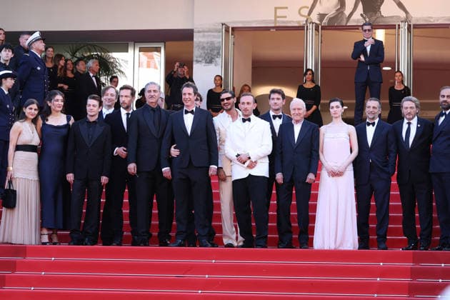 Cannes - La Bataille De Gaulle: L Age De Fer De Gaulle: Tilting Iron Red Carpet JD Felix Kysyl, Tom Mison, Simon Abkarian, Antonin Baudry, Niels Schneider, Kacey Mottet-Klein, Loic Corbery, Jerome Seydoux, Anamaria Vartolomei, Mathieu Kassovitz and Benoit Magimel at the La Bataille De Gaulle: L Age De Fer (De Gaulle: Tilting Iron) screening on the red carpet during the 79th annual Cannes Film Festival at Palais des Festivals on May 20, 2026 in Cannes, France. Photo by Jerome Domine ABACAPRESS.COM Cannes France  Copyright: xDominexJerome ABACAx