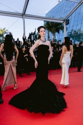 79ème Festival International du Film de Cannes Montée des marches du film La bataille De Gaulle lâge de fer 79th International Cannes Film Festival Red Carpet 456516 2026 05 20 Alpes Maritimes Cannes France Rocha, Coco  Copyright: xTerencexBaelenx STAR_456516_038