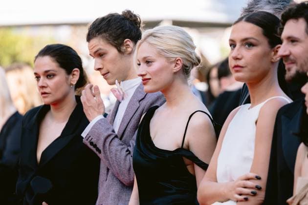 79ème Festival International du Film de Cannes Montée des marches du film La bataille De Gaulle lâge de fer 79th International Cannes Film Festival Red Carpet 456516 2026 05 20 Exarchopoulos, Adèle Tereszkiewicz, Nadia Kircher, Paul  Copyright: xTerencexBaelenx STAR_456516_057