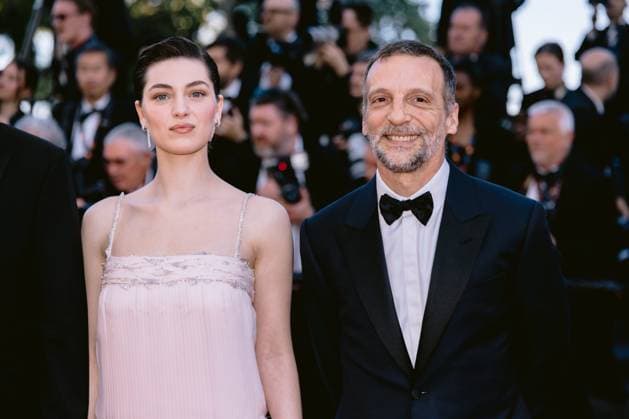 79ème Festival International du Film de Cannes Montée des marches du film La bataille De Gaulle lâge de fer 79th International Cannes Film Festival Red Carpet 456516 2026 05 20 Alpes Maritimes Cannes France Vartolomei, Anamaria Kassovitz, Mathieu  Copyright: xTerencexBaelenx STAR_456516_145