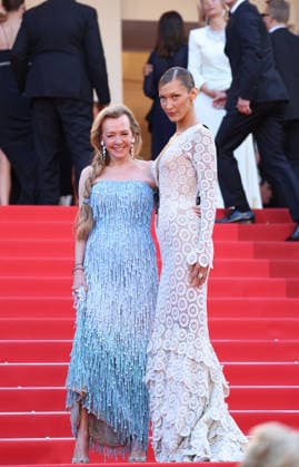 La battaille De Gaulle: L Ã¢ge de fer (De Gaulle: Tilting iron) screening during the 79th Cannes film Festival Bella Hadid and Caroline Scheufele - La battaille De Gaulle: L Ã¢ge de fer (De Gaulle: Tilting iron) screening during the 79th Cannes film Festival in Cannes, France on May 20, 2026  Copyright: x Chassery+Courdjix