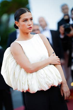 79ème Festival International du Film de Cannes Montée des marches du film La bataille De Gaulle lâge de fer 79th International Cannes Film Festival Red Carpet 456523 2026 05 20 Exarchopoulos, Adèle  Copyright: xLionelxGuericolas MPPx STAR_456523_052