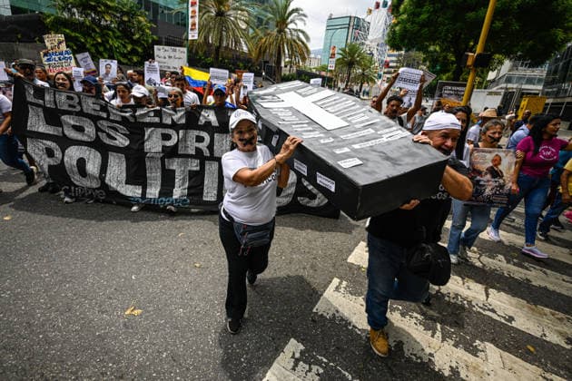 Protest for the release of political prisoners in Caracas CARACAS, VENEZUELA – MAY 20: Mothers, family members, students, and union workers march toward the headquarters of the Ministry of Popular Power for the Penitentiary Service during a protest demanding the release of political prisoners and denouncing deaths in state custody, in Caracas, Venezuela, May 20, 2026. Maxwell Briceno Anadolu Caracas Venezuela. Editorial use only. Please get in touch for any other usage.  Copyright: x2026xAnadoluxMaxwellxBricenox