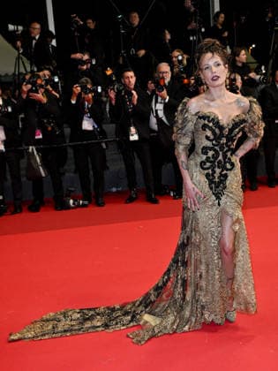IPA84912844 - Cannes, 79th Cannes Film Festival 2025 - evening 9. red carpet The Man I Love . Pictured is Halsey  Copyright: xSimonexComix xPoolxPhotoxEventsx07x 84912844