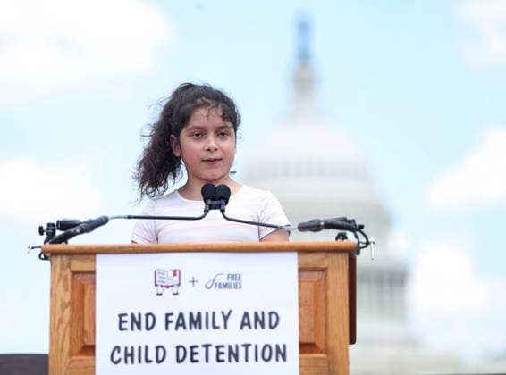 May 20, 2026, Washington, District Of Columbia, USA: A girl attends a Vigil outside the US Capitol for an end to child and family detention by ICE, hosted by the Read Them Home Initiative and Free Families Coalition, near the US Capitol in Washington, DC, USA, on May 20, 2026. The vigil featured 620 teddy bears and stuffed animals to represent the over 6,200 children arrested by ICE and denied a childhood since the start of the Trump Administration. Washington USA  - ZUMAs337 20260520_znp_s337_017 Copyright: xGentxShkullakux