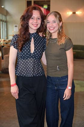 Nele Leonie Kerber, Katharina Hirschberg bei der Kinopremiere der RTL TV-Serie DER LEHRER im Filmtheater Colosseum in Berlin am 20.05.2026 *** Nele Leonie Kerber, Katharina Hirschberg at the cinema premiere of the RTL TV series DER LEHRER at the Colosseum movie theater in Berlin on 20 05 2026