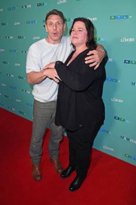 Hendrik Duryn, Nadine Wrietz bei der Kinopremiere der RTL TV-Serie DER LEHRER im Filmtheater Colosseum in Berlin am 20.05.2026 *** Hendrik Duryn, Nadine Wrietz at the cinema premiere of the RTL TV series DER LEHRER at the Colosseum movie theater in Berlin on 20 05 2026